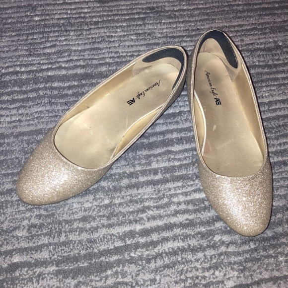 American Eagle Gold Sparkle Ballet Flats Size 7 - Picture 2 of 6